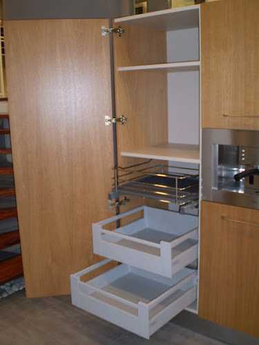 Fotografia tomada fuera de Cuinnova Decoración - Tienda de muebles de cocina en Basauri, Vizcaya