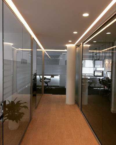 Fotografia tomada fuera de Sistemas Innoval S.L. - Taller de instalación de puertas y ventanas en Bonares, Huelva