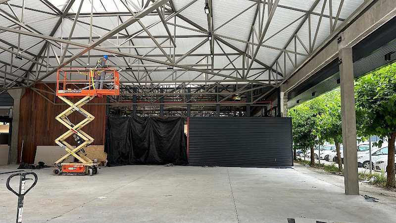 Fotografia tomada fuera de Aluminios Chapela - Carpintería metálica y de aluminio en Redondela, Pontevedra