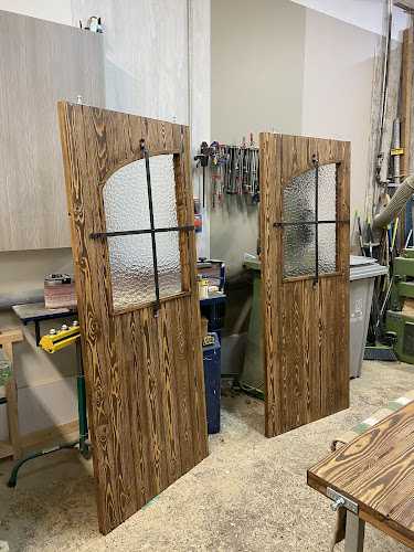 Fotografia tomada fuera de Fusteria Joseps - Fusteria en Cervera, Lérida