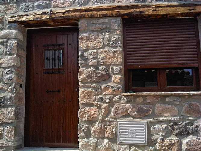 Fotografia tomada fuera de Sercalum Carpintería de Aluminio y PVC - Carpintería metálica y de aluminio en Teruel, Teruel