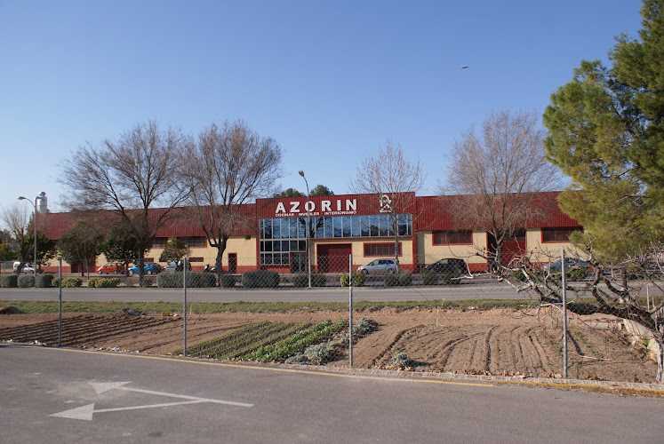 Fotografia tomada fuera de Muebles De Cocina Azorín s.l. - Fábrica de muebles en Caudete, Albacete