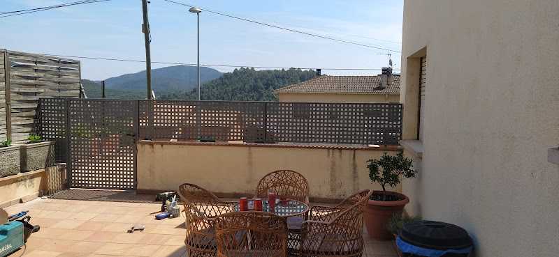 Fotografia tomada fuera de RJ InSoMec - Forjador de ferradures en Cardona, Barcelona