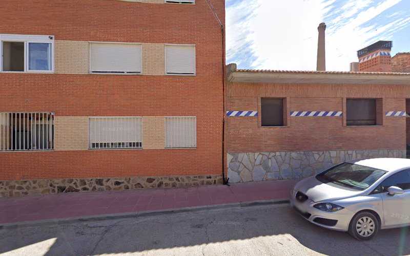 Fotografia tomada fuera de Ventanas PVC en 48h - Servicio de instalación de ventanas en Épila, Zaragoza