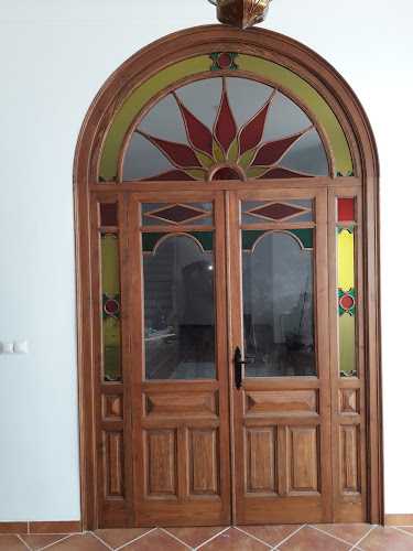 Fotografia tomada fuera de Carpinteria Ebasur - Carpintero en Écija, Sevilla