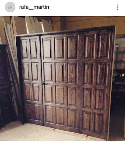 Fotografia tomada fuera de Carpinteria Rafael martin - Carpintería en Écija, Sevilla