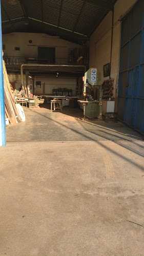 Fotografia tomada fuera de José Fernández Rodríguez - Ebanista en Écija, Sevilla