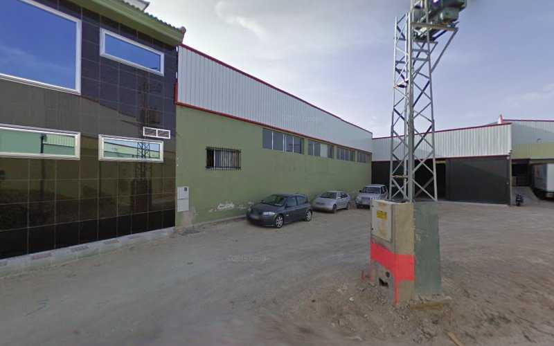 Fotografia tomada fuera de Trimobel Man S L - Carpintería en Mancha Real, Jaén