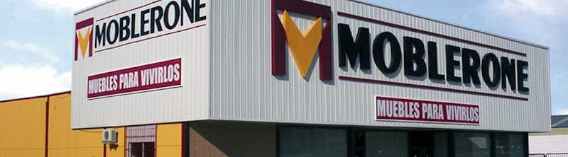 Fotografia tomada fuera de Moblerone - Tienda de muebles en Mancha Real, Jaén
