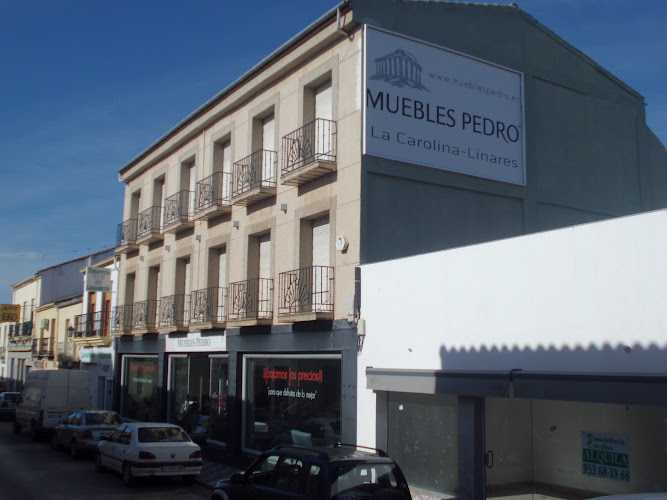 Fotografia tomada fuera de MUEBLES PEDRO HOME - Tienda de muebles en La Carolina, Jaén