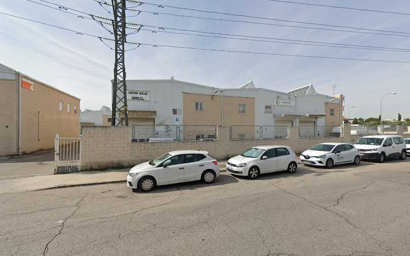 Fotografia tomada fuera de Carpinterías Metálicas Arroyo, S.L. - Fábrica en Getafe, Madrid