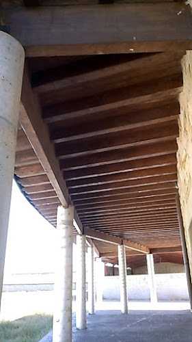 Fotografia tomada fuera de PortCantalejo S.L. - Servicio de instalación de suelos de madera en Cantalejo, Segovia