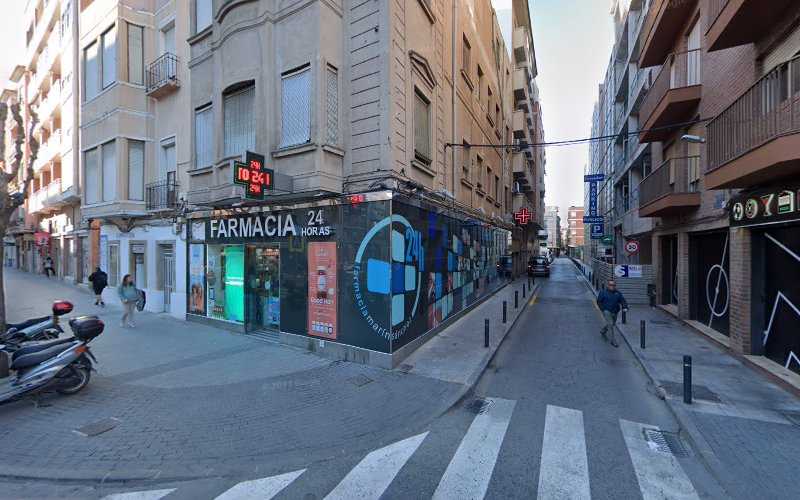 Fotografia tomada fuera de Ocymesa S L - Carpintería metálica y de aluminio en Murcia, Murcia