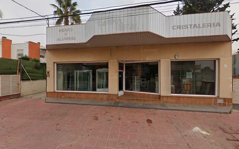 Fotografia tomada fuera de EXPOMETAL INSTALACIONES METALICAS SL - Carpintero en Cabezo de Torres, Murcia