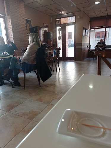 Fotografia tomada fuera de MATERIALES DE CONSTRUCCION Y CEREALES - Proveedor de materiales de construcción en Bujaraloz, Zaragoza