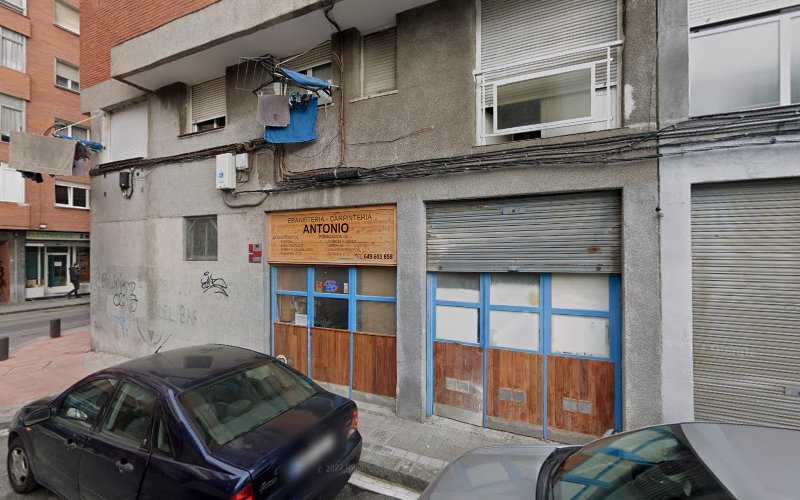 Fotografia tomada fuera de Antonio Perez - Carpintero en Bilbao, Vizcaya