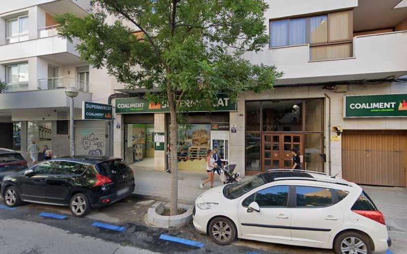 Fotografia tomada fuera de Mareva Carpintería - Tienda de muebles de cocina en Palma, Baleares