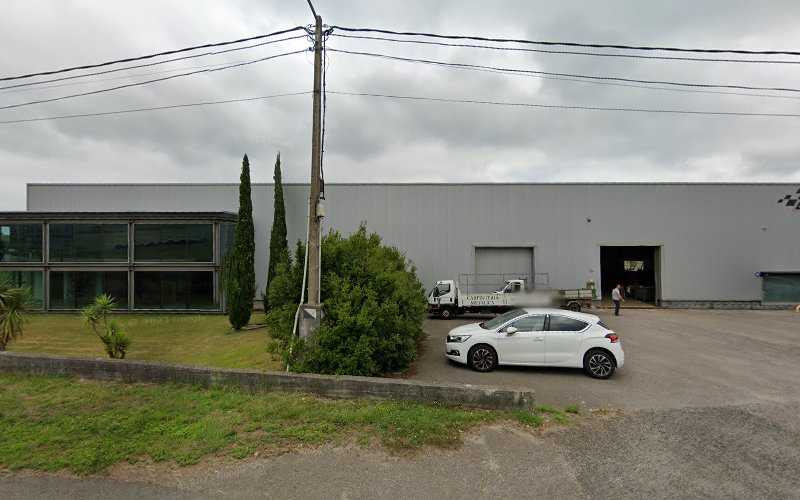 Fotografia tomada fuera de Aluminios Mazo - Carpintería metálica y de aluminio en Ajo, Cantabria