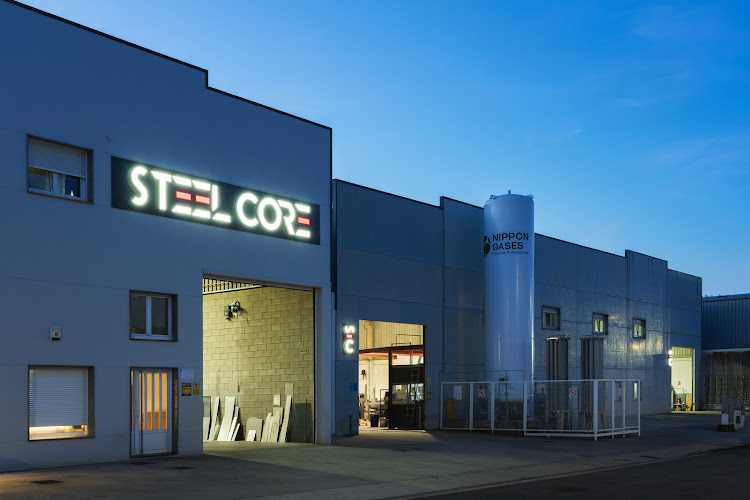 Fotografia tomada fuera de SteelCore - Fabricante de acero en Ordes, A Coruña