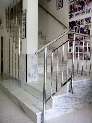 Fotografia tomada fuera de LLORCA PARDO C.B. - Carpintería metálica y de aluminio en Oliva, Valencia