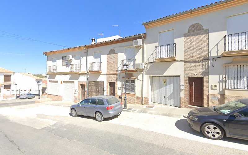 Fotografia tomada fuera de José Palomares Merino - Tienda de armarios en Santaella, Córdoba