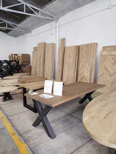 Fotografia tomada fuera de COSTA WOODS MALAGA - Meubelwinkel en Málaga, Málaga