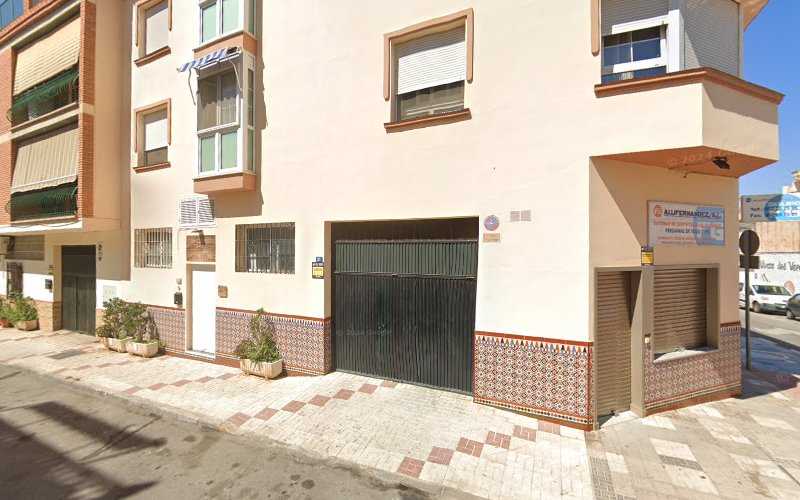 Fotografia tomada fuera de Grupo F.G Alufernandez - Tienda de persianas en Málaga, Málaga