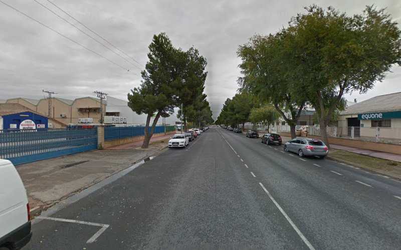 Fotografia tomada fuera de El Taller del Ebanista - Tienda de armarios en Albacete, Albacete