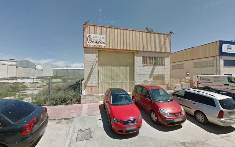 Fotografia tomada fuera de Muebles Gomaves - Carpintería en Albacete, Albacete