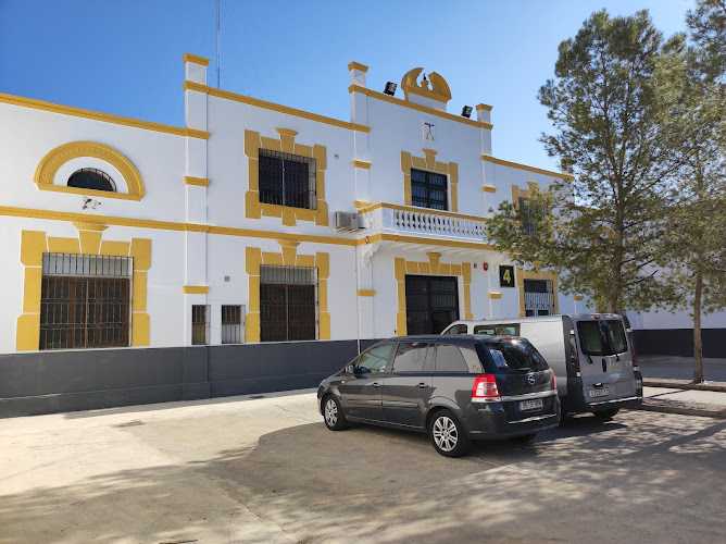 Fotografia tomada fuera de Expo Todo Campollano Sl - Proveedor de materiales de construcción en Albacete, Albacete