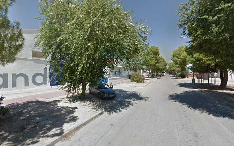 Fotografia tomada fuera de Cerrajería Metálica Juanjo - Carpintería metálica y de aluminio en Romica, Albacete