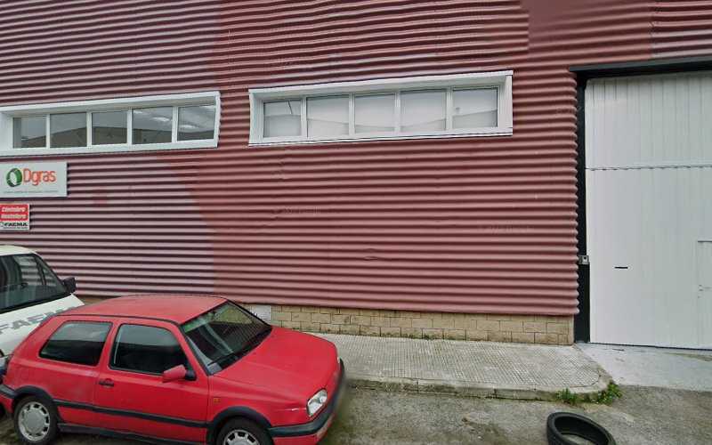 Fotografia tomada fuera de Carpintería Julián Ovidio - Carpintero en Astillero, Cantabria