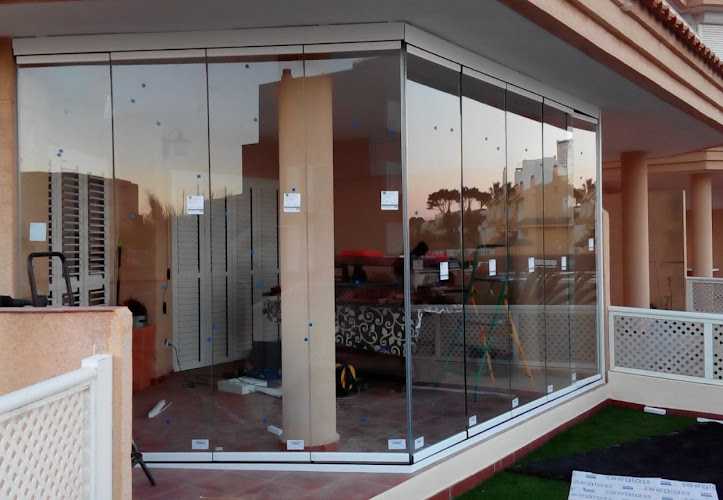 Fotografia tomada fuera de Carpintería metálica Rubén Martínez - Carpintería metálica y de aluminio en Murcia, Murcia