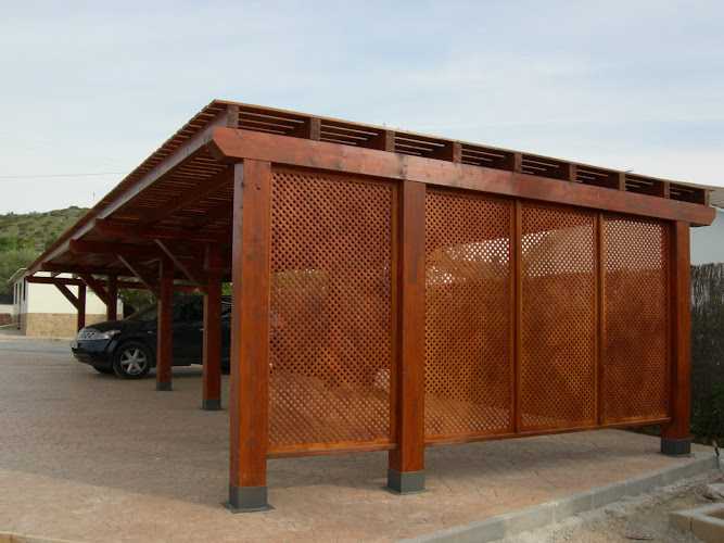 Fotografia tomada fuera de TERRAZAJARDIN - Establecimiento de venta de madera en Madrid, Madrid