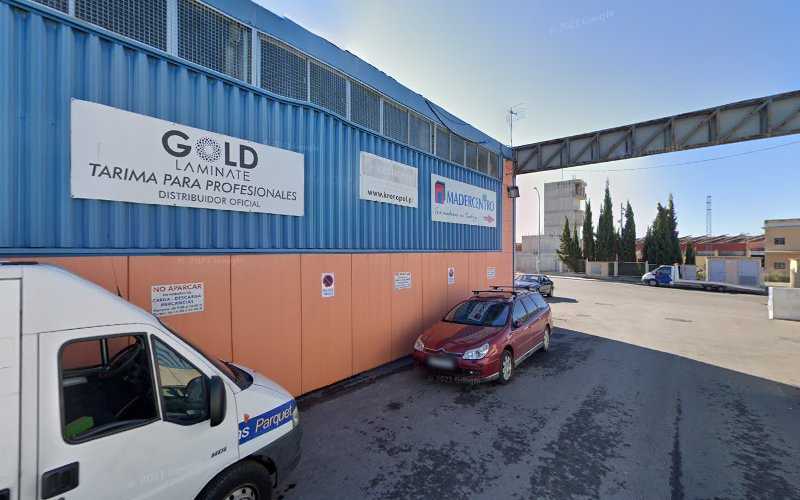 Fotografia tomada fuera de Madercentro - Almacén en Badajoz, Badajoz