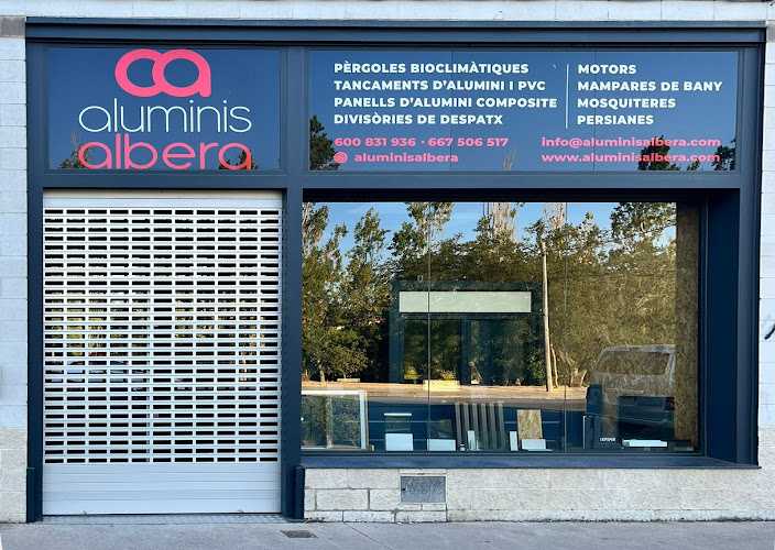 Fotografia tomada fuera de Aluminios Albera - Metal·listeria en Figueres, Girona