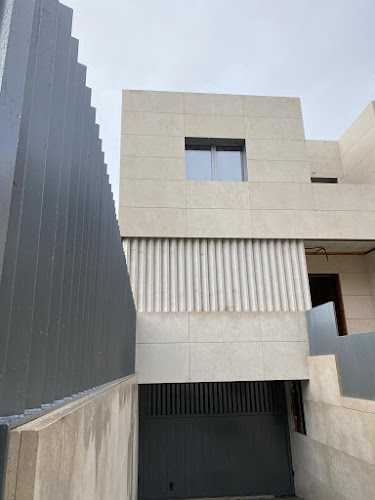Fotografia tomada fuera de Ventanas CORTIZO - SOMOS LA VENTANA - Servicio de instalación de ventanas en Nigrán, Pontevedra