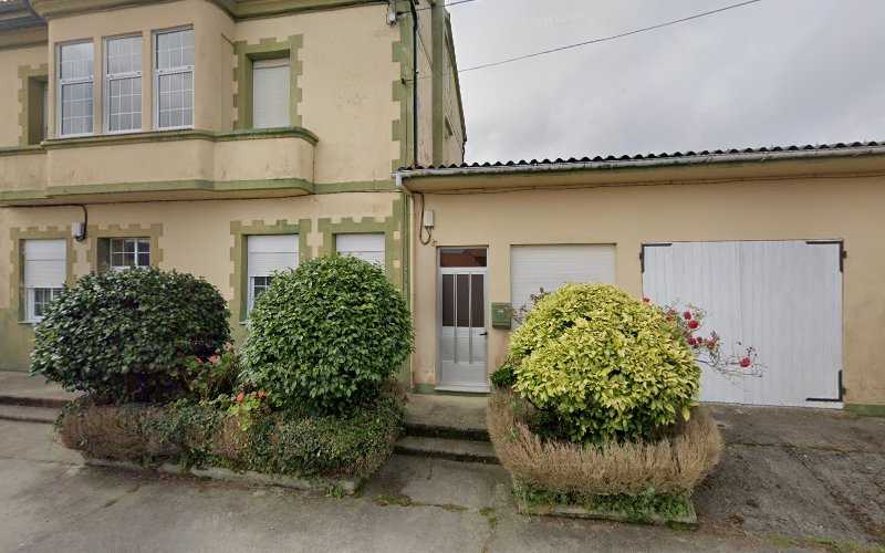 Fotografia tomada fuera de Carpintería Dicarma - Carpintería en Quintáns, A Coruña