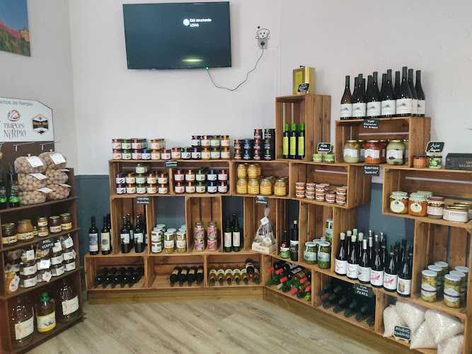 Fotografia tomada fuera de La Alacena, Sabor Tradicional - restaurantes en Nerpio, Albacete