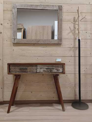 Fotografia tomada fuera de Muebles Aneto S.L. - Tienda de muebles en Graus, Huesca