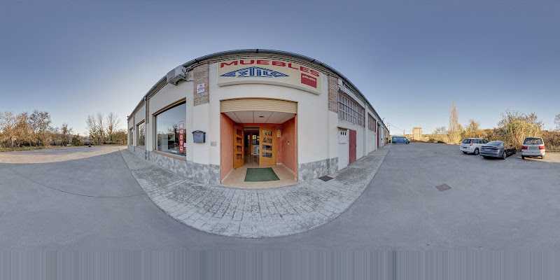 Fotografia tomada fuera de Muebles Jover-hernandez Sl - Tienda de muebles en Graus, Huesca