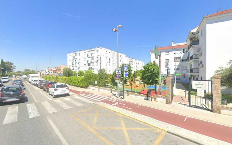 Fotografia tomada fuera de ANA BAEZA DECORACION INTERIORES, S.L. - Servicio de instalación de suelos de madera en Gines, Sevilla