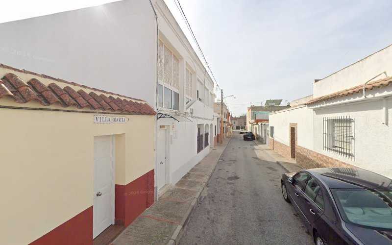 Fotografia tomada fuera de Carpintería A Medida Vuduwood - Tienda de armarios en Jerez de la Frontera, Cádiz
