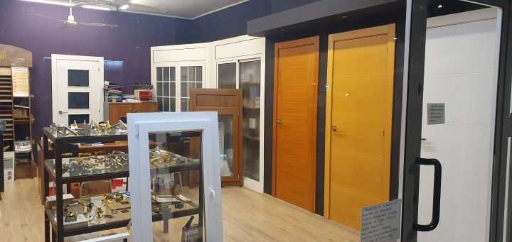 Fotografia tomada fuera de CATALANA DECORACIO I DISSENY S.L - Fabricació de portes en Barcelona, Barcelona