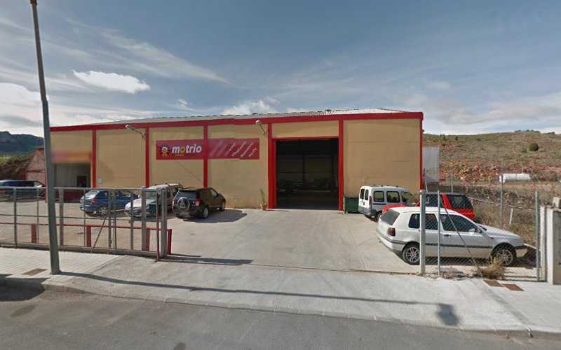 Fotografia tomada fuera de Talleres Alcarria Marco - Taller de automóviles en Montalbán, Teruel