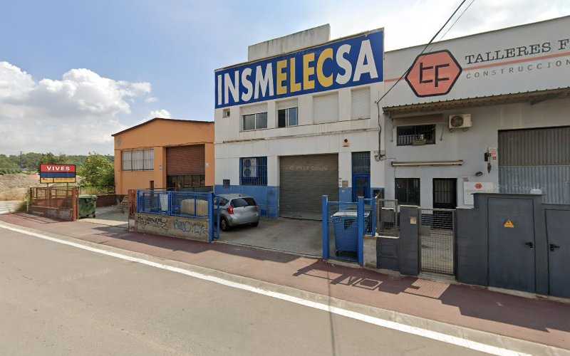 Fotografia tomada fuera de Talleres Ferper - Carpintería metálica y de aluminio en Martorell, Barcelona