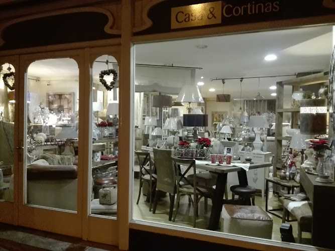 Casa & Cortinas - Tienda de muebles en Puigcerdà, Girona
