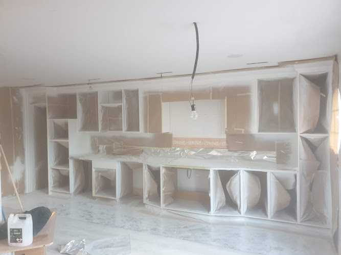 Fotografia tomada fuera de Barnizados Gómez - Carpintería en Logroño, La Rioja