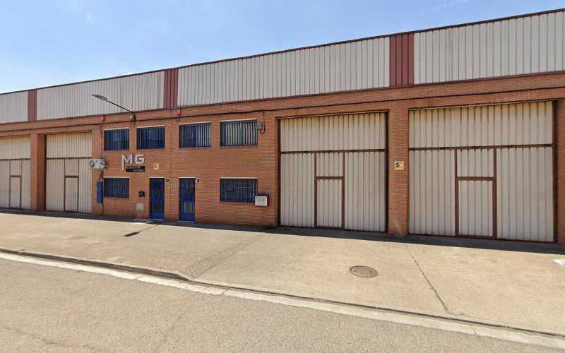 Fotografia tomada fuera de Metalisteria Gutierrez S.L. - Carpintería metálica y de aluminio en Utebo, Zaragoza