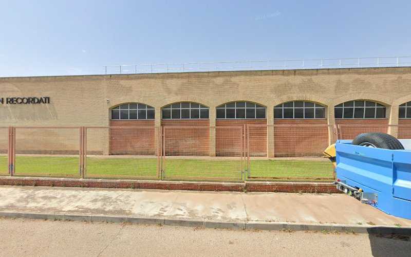 Fotografia tomada fuera de DALUCAR - Carpintería metálica y de aluminio en Utebo, Zaragoza